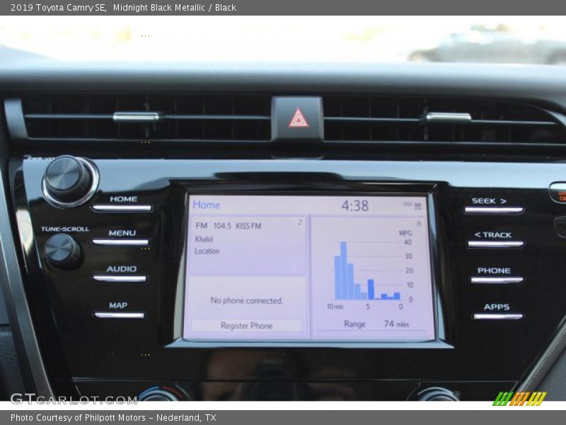 Midnight Black Metallic / Black 2019 Toyota Camry SE