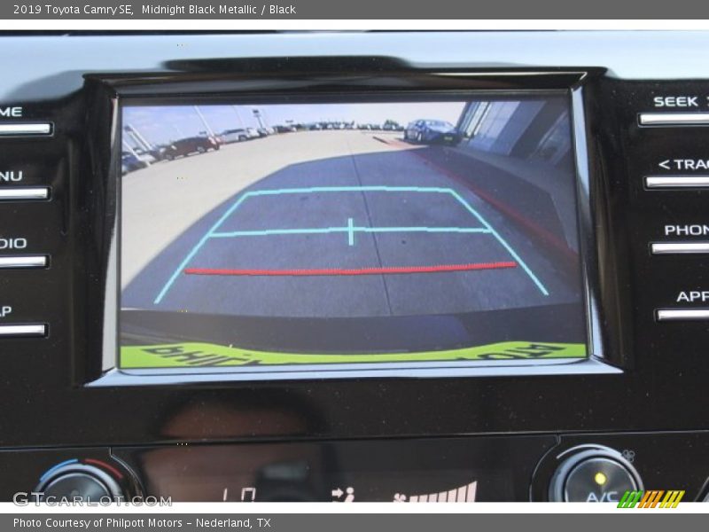 Midnight Black Metallic / Black 2019 Toyota Camry SE