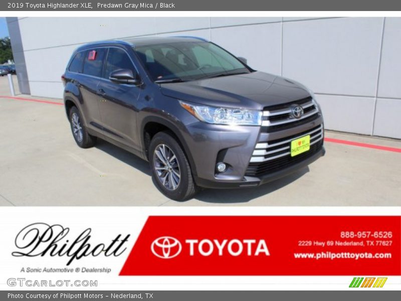 Predawn Gray Mica / Black 2019 Toyota Highlander XLE