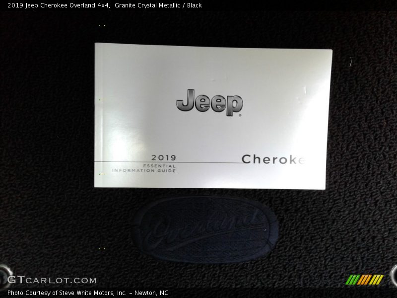 Granite Crystal Metallic / Black 2019 Jeep Cherokee Overland 4x4