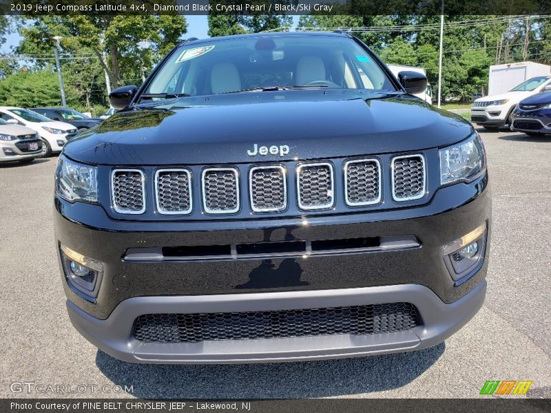 Diamond Black Crystal Pearl / Black/Ski Gray 2019 Jeep Compass Latitude 4x4