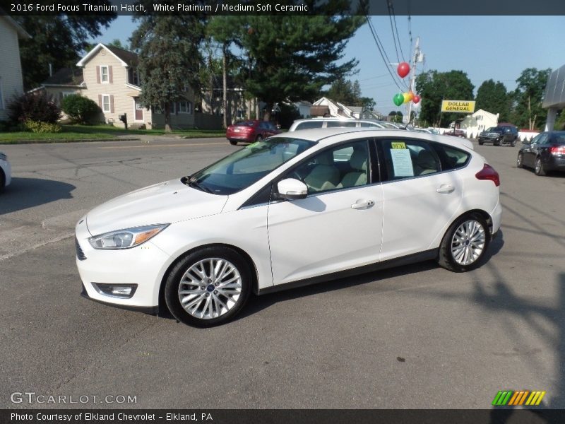 White Platinum / Medium Soft Ceramic 2016 Ford Focus Titanium Hatch