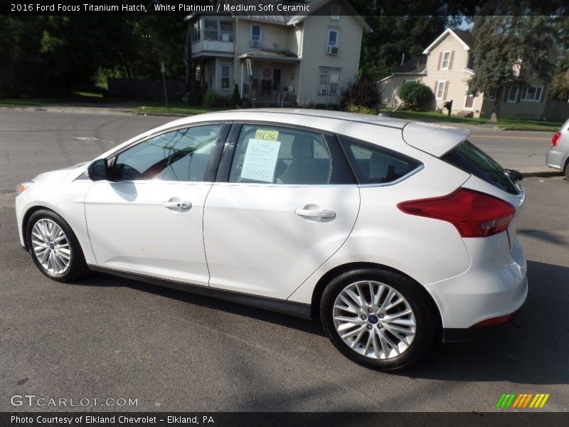 White Platinum / Medium Soft Ceramic 2016 Ford Focus Titanium Hatch