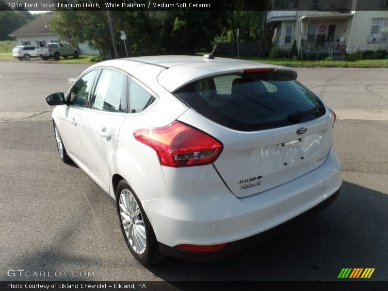 White Platinum / Medium Soft Ceramic 2016 Ford Focus Titanium Hatch