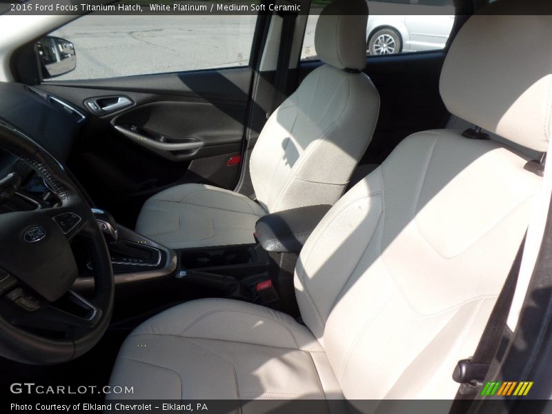 White Platinum / Medium Soft Ceramic 2016 Ford Focus Titanium Hatch