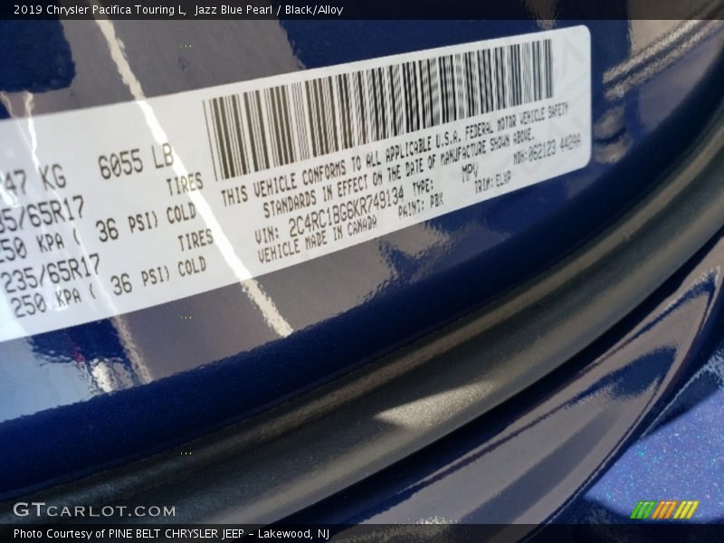Jazz Blue Pearl / Black/Alloy 2019 Chrysler Pacifica Touring L