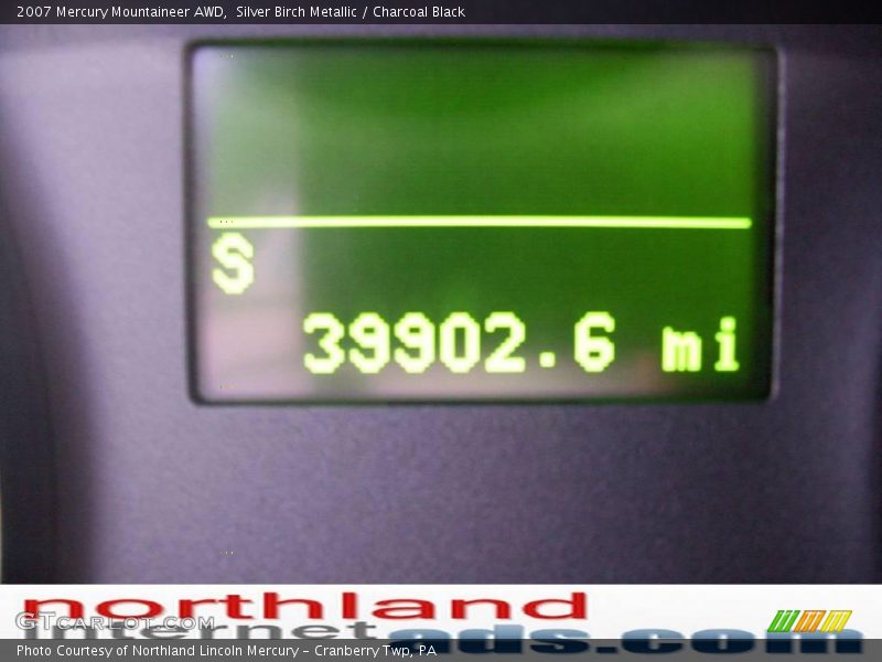 Silver Birch Metallic / Charcoal Black 2007 Mercury Mountaineer AWD