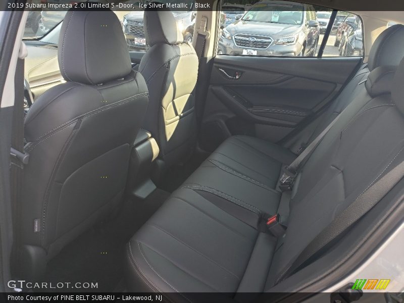 Ice Silver Metallic / Black 2019 Subaru Impreza 2.0i Limited 5-Door