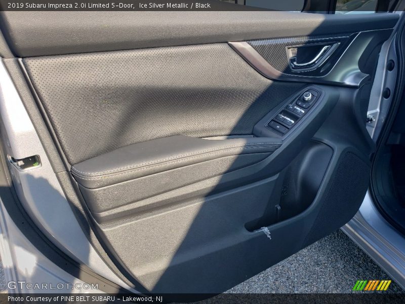 Ice Silver Metallic / Black 2019 Subaru Impreza 2.0i Limited 5-Door
