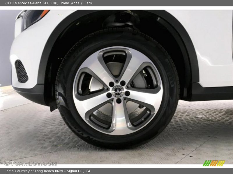 Polar White / Black 2018 Mercedes-Benz GLC 300
