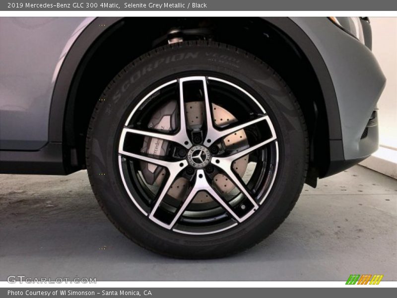 Selenite Grey Metallic / Black 2019 Mercedes-Benz GLC 300 4Matic