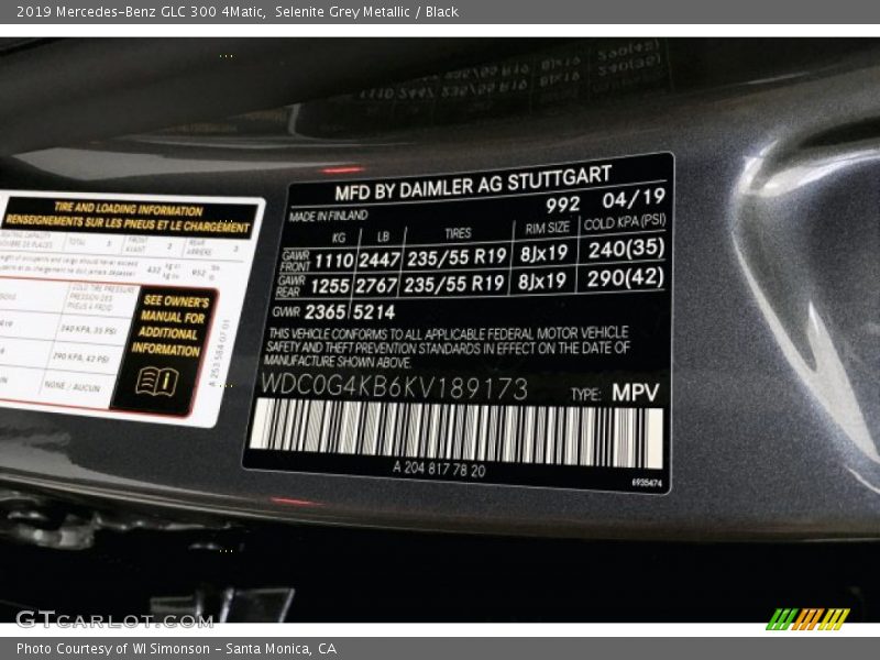 Selenite Grey Metallic / Black 2019 Mercedes-Benz GLC 300 4Matic
