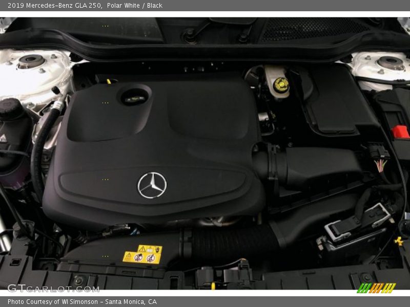 Polar White / Black 2019 Mercedes-Benz GLA 250