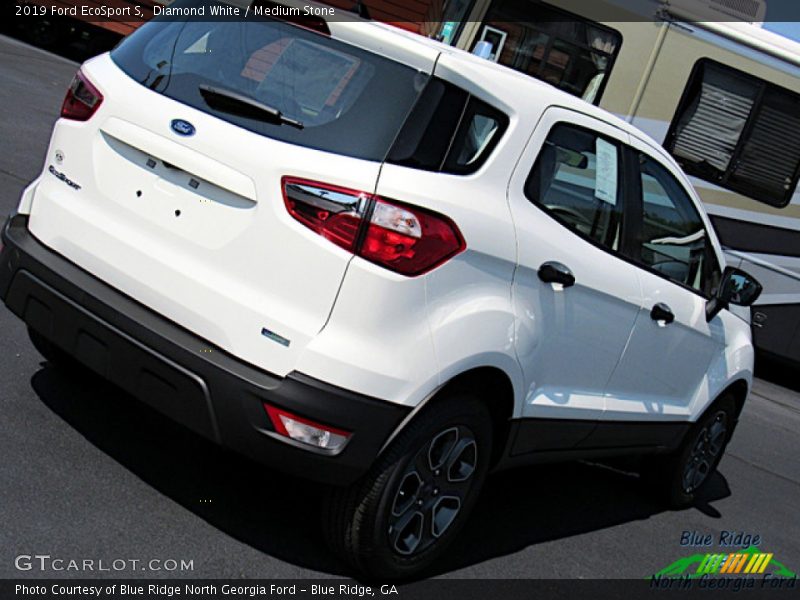 Diamond White / Medium Stone 2019 Ford EcoSport S