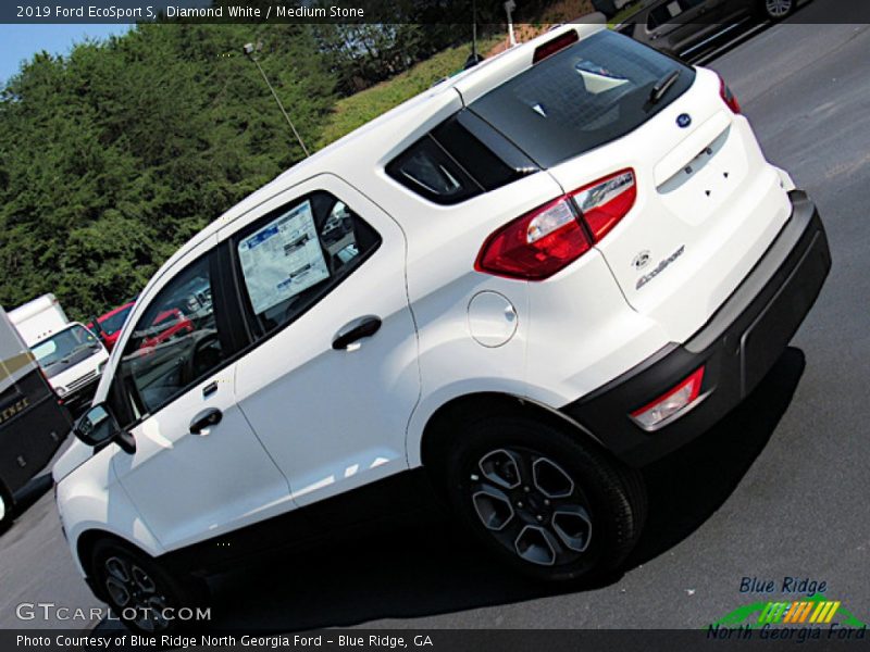 Diamond White / Medium Stone 2019 Ford EcoSport S