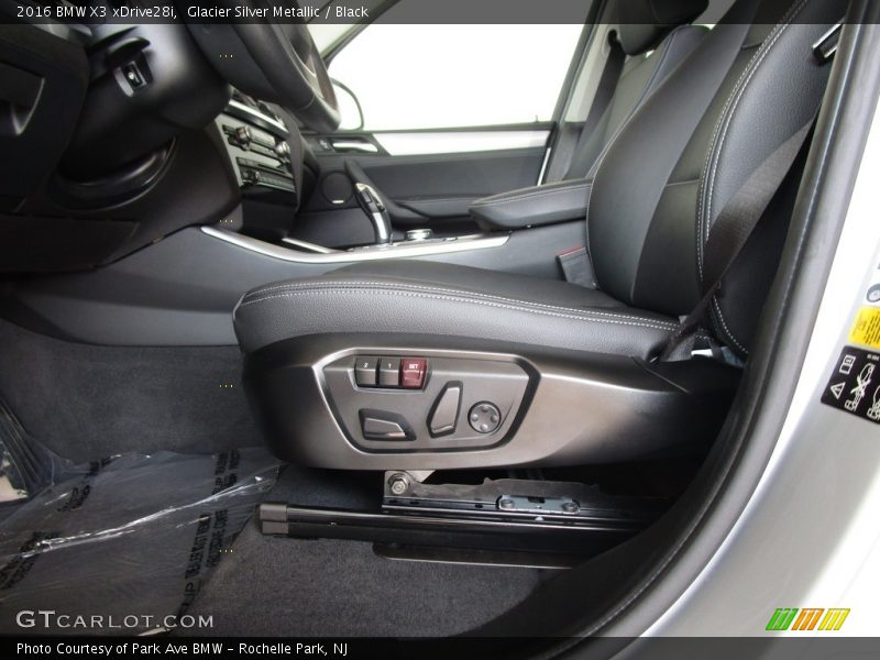 Glacier Silver Metallic / Black 2016 BMW X3 xDrive28i