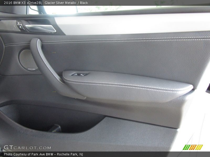 Glacier Silver Metallic / Black 2016 BMW X3 xDrive28i