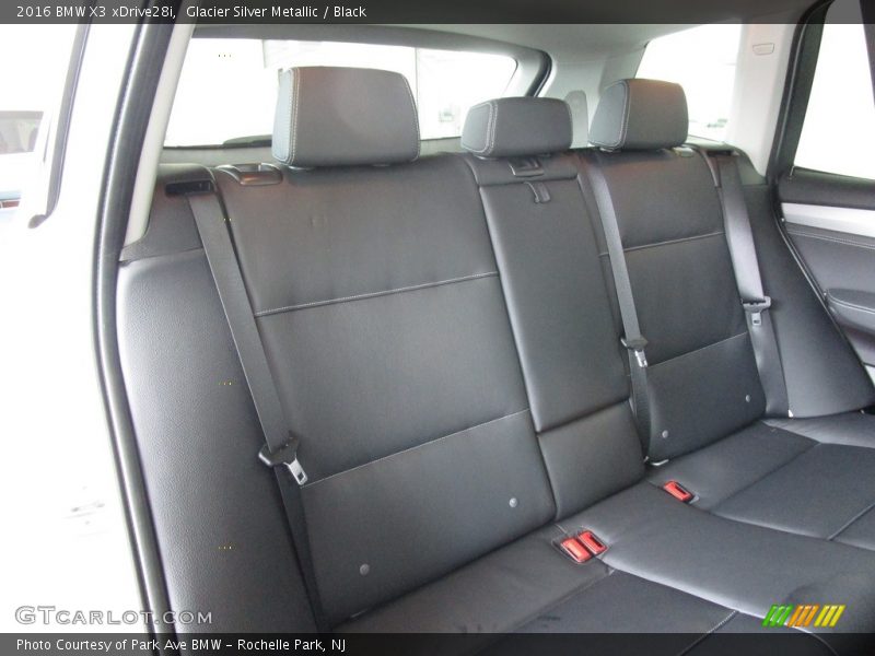 Glacier Silver Metallic / Black 2016 BMW X3 xDrive28i