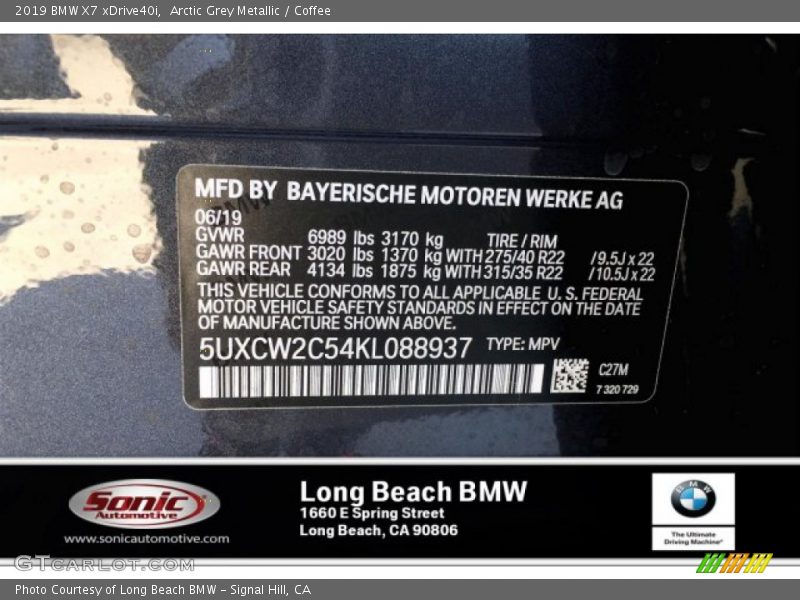 Arctic Grey Metallic / Coffee 2019 BMW X7 xDrive40i