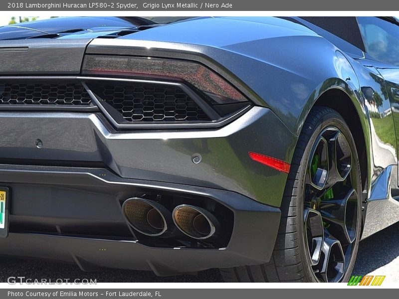 Grigio Lynx Metallic / Nero Ade 2018 Lamborghini Huracan LP580-2 Spyder