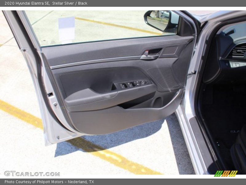 Stellar Silver / Black 2020 Hyundai Elantra SE