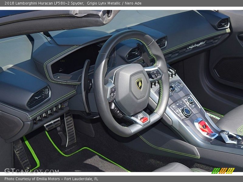  2018 Huracan LP580-2 Spyder Steering Wheel