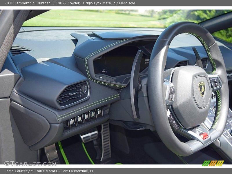 Controls of 2018 Huracan LP580-2 Spyder