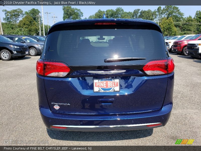 Jazz Blue Pearl / Black/Alloy 2019 Chrysler Pacifica Touring L