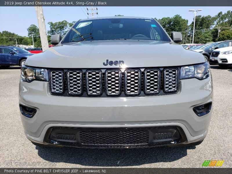 Sting-Gray / Black 2019 Jeep Grand Cherokee Altitude 4x4