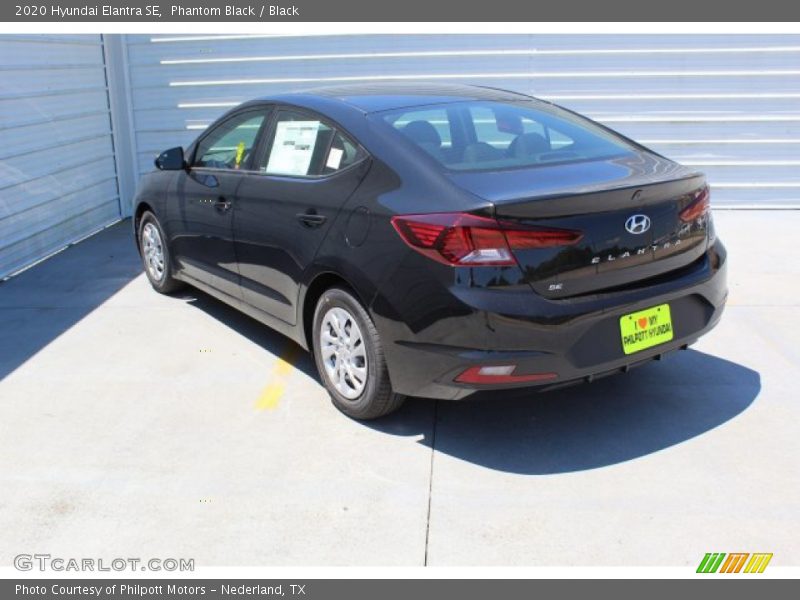 Phantom Black / Black 2020 Hyundai Elantra SE