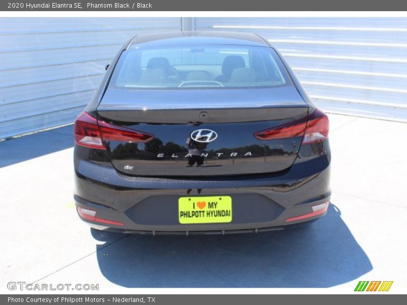 Phantom Black / Black 2020 Hyundai Elantra SE