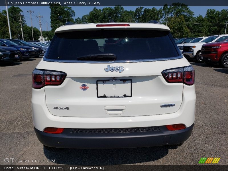 White / Black/Ski Gray 2019 Jeep Compass Latitude 4x4