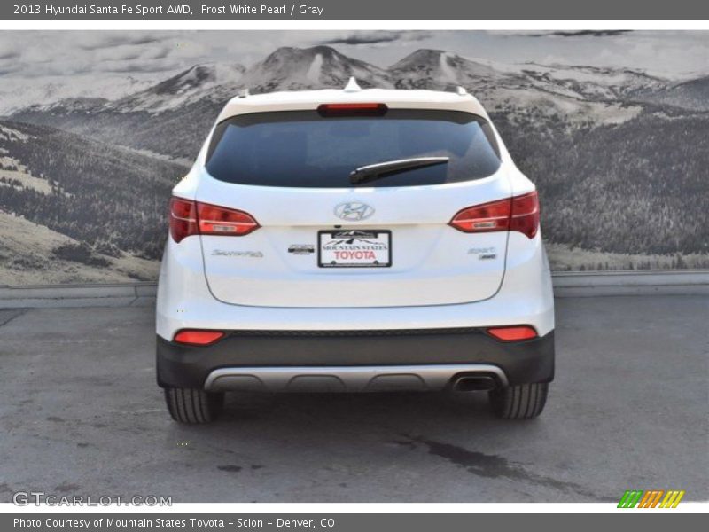Frost White Pearl / Gray 2013 Hyundai Santa Fe Sport AWD