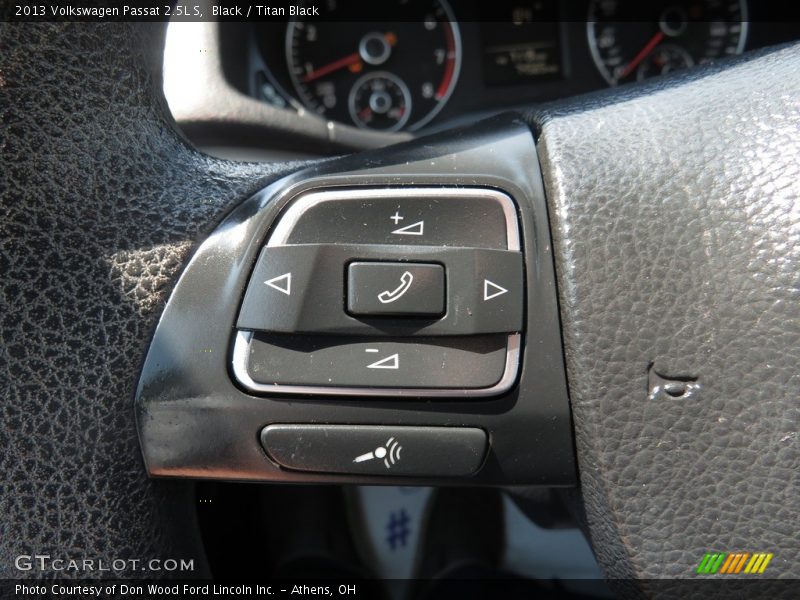 Black / Titan Black 2013 Volkswagen Passat 2.5L S