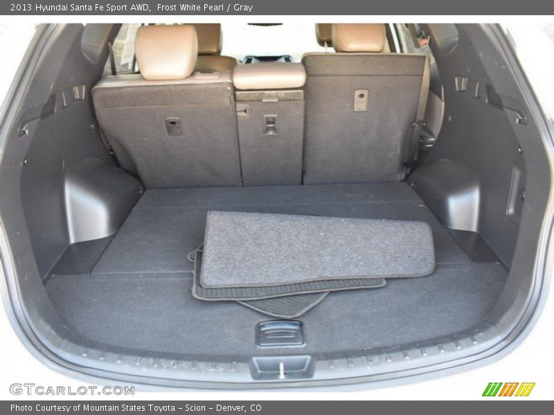 Frost White Pearl / Gray 2013 Hyundai Santa Fe Sport AWD