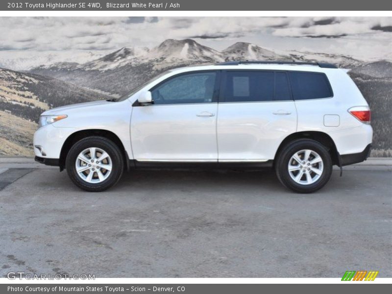 Blizzard White Pearl / Ash 2012 Toyota Highlander SE 4WD