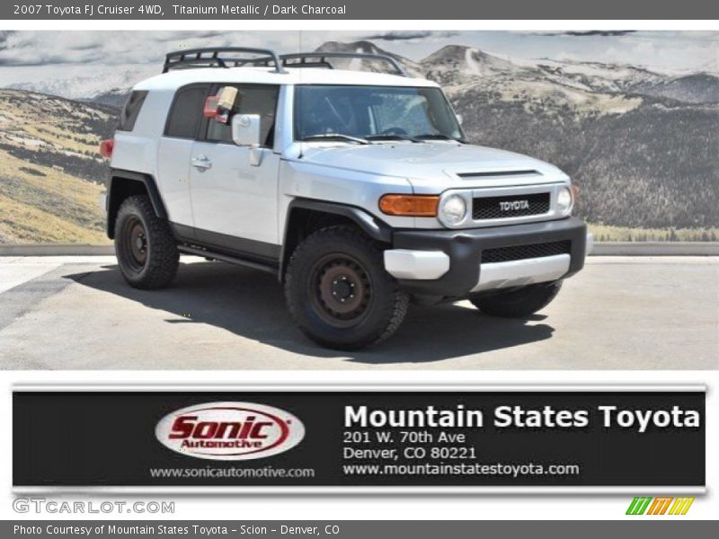 Titanium Metallic / Dark Charcoal 2007 Toyota FJ Cruiser 4WD