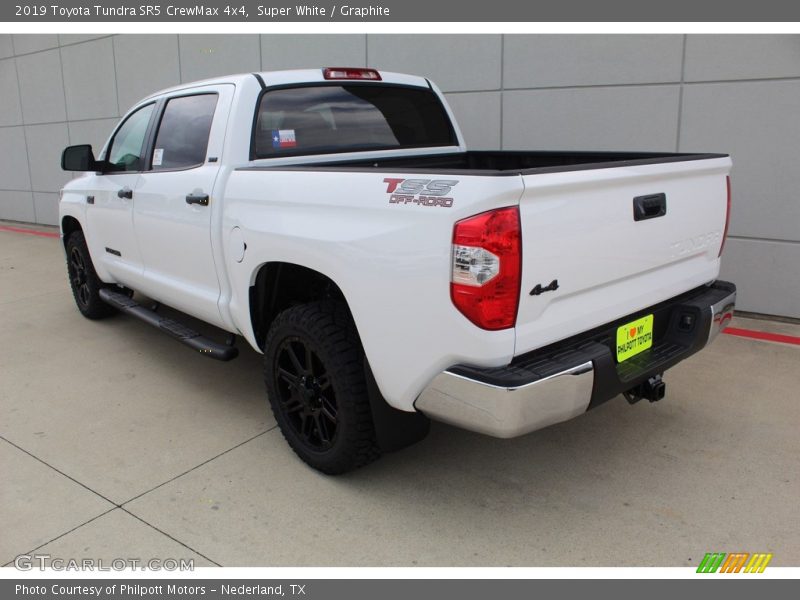 Super White / Graphite 2019 Toyota Tundra SR5 CrewMax 4x4