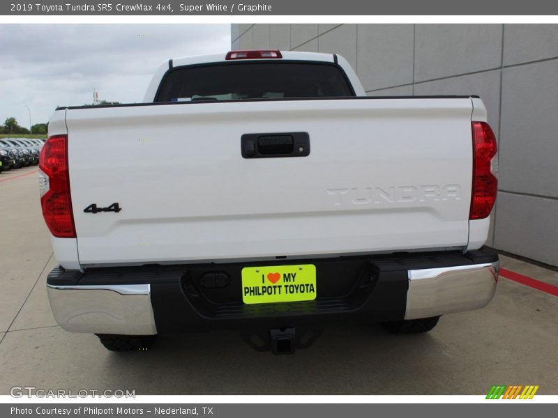Super White / Graphite 2019 Toyota Tundra SR5 CrewMax 4x4