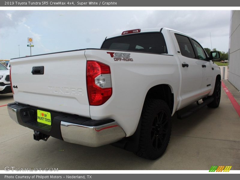 Super White / Graphite 2019 Toyota Tundra SR5 CrewMax 4x4