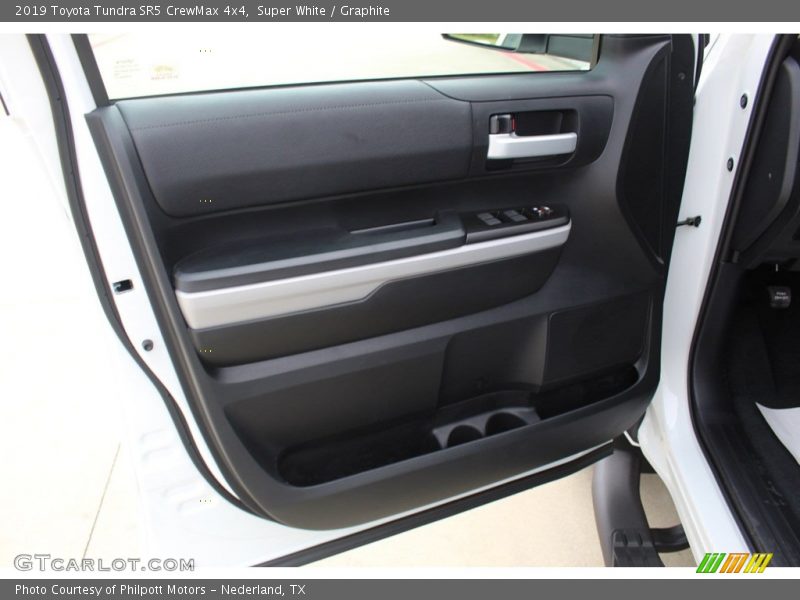 Super White / Graphite 2019 Toyota Tundra SR5 CrewMax 4x4