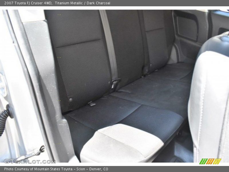Titanium Metallic / Dark Charcoal 2007 Toyota FJ Cruiser 4WD