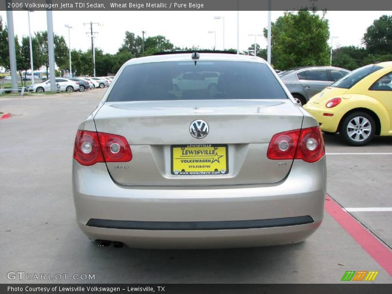 Wheat Beige Metallic / Pure Beige 2006 Volkswagen Jetta TDI Sedan