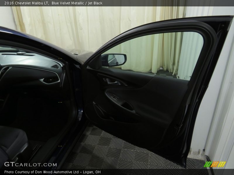 Blue Velvet Metallic / Jet Black 2016 Chevrolet Malibu LT