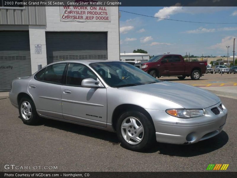 Galaxy Silver Metallic / Graphite 2003 Pontiac Grand Prix SE Sedan