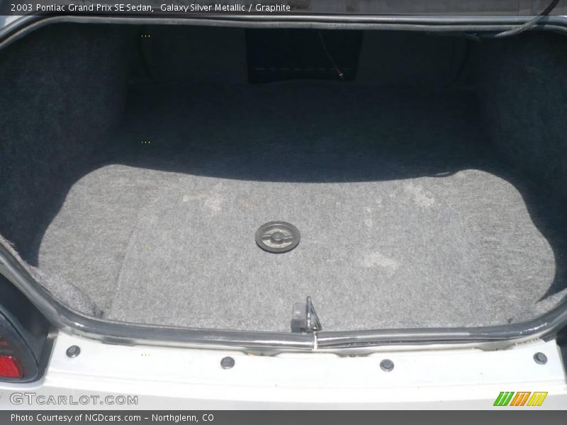 Galaxy Silver Metallic / Graphite 2003 Pontiac Grand Prix SE Sedan