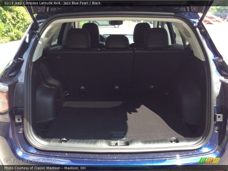Jazz Blue Pearl / Black 2019 Jeep Compass Latitude 4x4