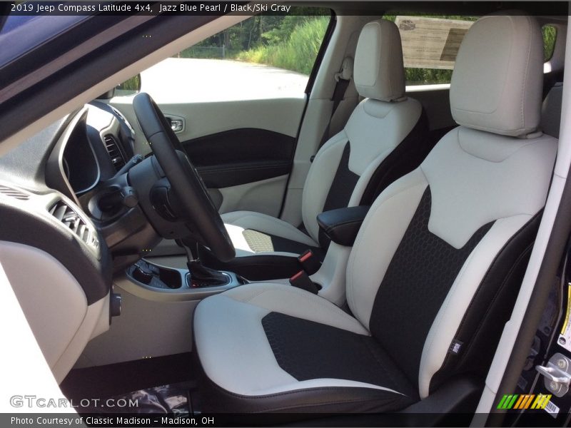 Jazz Blue Pearl / Black/Ski Gray 2019 Jeep Compass Latitude 4x4