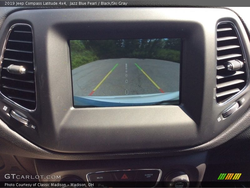 Jazz Blue Pearl / Black/Ski Gray 2019 Jeep Compass Latitude 4x4