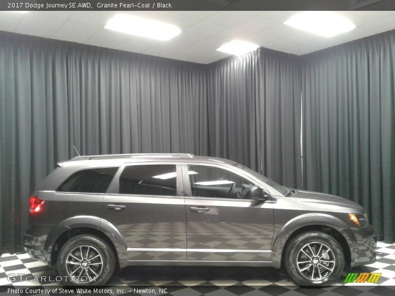 Granite Pearl-Coat / Black 2017 Dodge Journey SE AWD